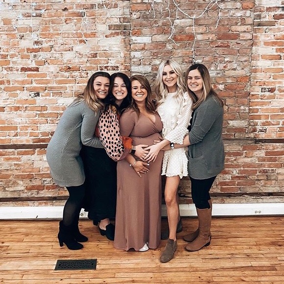 ✨ Host Pick Dotted-Swiss Ruffle Bridal Dress - Picture 5 of 6